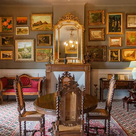 Chateau De L'encastre Frühstückspension