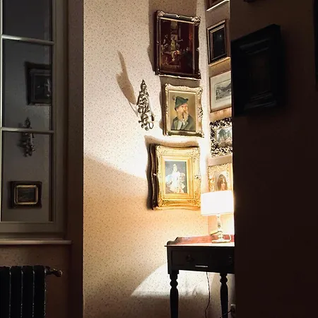 Chateau De L'encastre Frühstückspension 3*